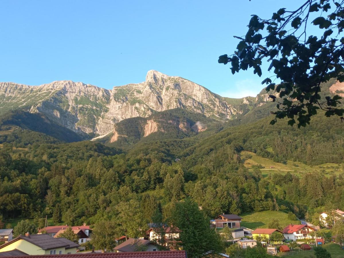 Apartamento Hisa Za Gradom Kobarid Exterior foto